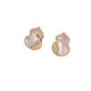 Aretes de concha madre natural de alto lujo con pin de plata S925, aretes de moda de lujo ligero, sensación de alta gama, aretes de temperamento estilo ins para mujer