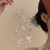 Sueño de Campana Plateada~Estilo Étnico Exótico Luna Creciente Borla Horquilla en Forma de U para Peinados Recogidos, Accesorio para el Cabello Cheongsam, Horquilla para Mujeres