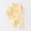 Mameluco protector de algodón puro Clase A para recién nacidos, mameluco estilo cuatro estaciones, mameluco sin huesos para meses pequeños, 52