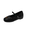 Novos Sapatos Mary Jane Acolchoados Estilo Francês Inspirados em Chanel para Primavera com Salto Oculto de 3cm, Sapatos de Ballet Simples para Uso Externo