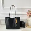 Bolsa de Ombro Tote Grande Capacidade Casual de Luxo Tecida Minimalista de Nicho Estilo Coreano Transfronteiriça Modelo Novo 2026