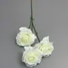 Decoração de Casamento para Exportação Transfronteiriça Flores Artificiais de Seda com 3 Cabeças Flores Artificiais Decoração de Casamento Arranjo de Flores para Corredor Materiais para Fundo Arte Floral