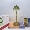 Lámpara Fundidora de Cera para Aromaterapia Lámpara Retro Francesa para Dormitorio Mesita de Noche Lámpara de Ambiente para Decoración del Hogar Lámpara de Mesa de Aroma sin Llama