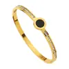 Pulseira Transfronteiriça Mais Vendida de Aço Titânio com Números Romanos e Cravejada de Diamantes para Mulheres com Design de Fivela, Joia Versátil de Moda Niche de Alta Qualidade