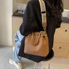 Bolso Cubo Retro al por Mayor para Mujer, Bolso de Hombro Retro Nuevo de Gran Capacidad Más Vendido, Bolso Cruzado Sencillo para el Trabajo