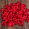 Pétalas de rosa artificiais decoração de declaração de casamento flores para jogar na mão proposta de Dia dos Namorados criar romance arranjo de quarto de casamento fonte