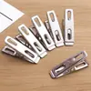 Los clips para calcetines son duraderos y prácticos para uso doméstico, adecuados para secar ropa, sellar y secar calcetines, con una boca plana y múltiples funciones.