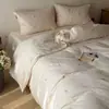 Juego de ropa de cama de cuatro piezas de gasa arrugada de algodón puro estilo Ins, funda de edredón bordada estilo pastoral para otoño e invierno, ropa de cama de algodón puro