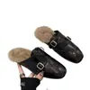 Zapatos Pequeños de Cuero Brogue Tallado Estilo Británico para Mujer 2026 Nuevo Otoño/Invierno Con Felpa Zapatos de Piel para Exteriores sin Cordones Media Zapatilla Zapatos de Piel