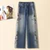 Nuevos pantalones vaqueros anchos para mujer con bordado pesado floral estilo chino, nuevo diseño de cintura alta para primavera/otoño 2026, pantalones rectos