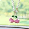 Colgante para Coche con Forma de Corazón Incrustado de Diamantes Cereza, Cadena de Perlas de Lujo Ligero Totalmente Diamantada, Suministros de Decoración Interior de Coche al por Mayor, Venta Directa del Fabricante para Mujeres