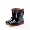 Botas de chuva de cano alto, cor sólida, leves, forradas com fleece, altura média a alta, espessas e duráveis, com solas grossas, sapatos masculinos impermeáveis