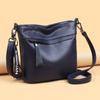 Bolsas Bolsas Femininas 2025 Nova Bolsa Transversal de Ombro Moda Estilo Coreano Couro Macio Grande Capacidade Trabalho Portátil Bolsa Balde