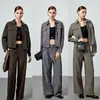 Jaqueta Curta com Zíper Duplo Inspirada em Designers para Mulheres, Novo Estilo Outono 2026, Top Versátil Elegante de Alta Qualidade Estilo Chanel