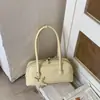 Bolsa Feminina Estilosa de Alta Qualidade com Grande Capacidade, Nova Bolsa de Ombro/Axila de Nicho para o Verão 2026, Design Único de Bolsa Almofada