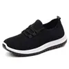 Nuevos Zapatos de Tela Old Beijing Primavera y Verano 2023 Zapatos de Trabajo para Hombre Zapatos para Caminar de Personas Mayores Zapatos de Mamá Zapatos Deportivos Casuales