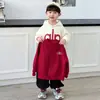 Conjunto de Uniforme de Beisebol Infantil Primavera e Outono 2026 Nova Moda Primavera e Outono Bebê Estiloso Celebridade da Internet Fashionável Conjunto de Três Peças Roupas da Moda