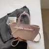 Exquisito Bolso Rojo Súper Caliente para Mujer 2026 Nuevo Estilo Casual Versátil Bolso de Hombro Cruzado para Salir