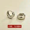 Artículos Populares Transfronterizos Europeos y Americanos: Pendientes de Aro Pequeños Redondos Lisos, Pendientes Minimalistas Versátiles, Estilo Genial, Accesorios Únicos para Orejas de Persona que Va al Trabajo