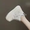 Zapatillas blancas de moda para mujer, nueva colección otoño/invierno 2026, zapatos con plataforma de 8 cm que aumentan la altura, ligeros y casuales
