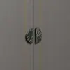 Manija de Puerta de Madera Maciza de Hotel de Alta Gama Manija de Puerta Corredera de Salón de Banquetes Club Diseño Tallado de Lujo Ligero Manija de Estilo Minimalista