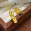 Tienda de Oro Mismo Estilo Arena Dorada Brillante Hielo Triturado Cuadrado Fortuna Cuadrado Pequeño Barra Colgante Cuadrado de Oro Triturado Cadena para Clavícula para Mujeres