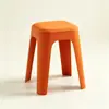 Taburete cuadrado de plástico grueso con acolchado suave para uso doméstico, alto y apilable, adecuado para sala de estar y dormitorio, resistente y simple, al por mayor