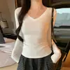 K2717 Camiseta de Manga Larga con Hombros Rectos y Cuello en V, 92% Algodón, Camisa Básica Ajustada para Otoño e Invierno, Puro Deseo