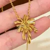 Collar con Colgante de Fuegos Artificiales que Conservan el Color de Alta Calidad Transmitido en Vivo para Mujeres, Estilo Nicho de Lujo Ligero, Cadena de Clavícula de Gama Alta, Collar que No se Desvanece