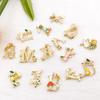 Accesorios de joyería DIY, colgante pequeño de aleación con gotas de aceite, accesorios para colgantes de pulsera, floricultura, letras en inglés, lista 1