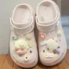 Acessórios Populares para Sapatos Croc: Charms de Sapato Cartoon Versáteis de Nuvem Fofa, Presilhas de Acessório 3D DIY Destacáveis