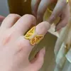 Anillo Filigrana Silueta Mariposa Vintage, Lujo Ligero Mariposa Hueca Incrustada con Diamantes Accesorio de Gama Alta, Estilo Chino Anillo Nuevo Estilo Chino para Mujer