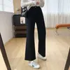 ¡Perfecto para figuras petite! Jeans acampanados de cintura alta, que realzan la figura y alargan las piernas para mujer, ideales para otoño.