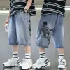 Shorts Jeans de Verão para Meninos 2026 Novo Estilo Roupa Infantil Versão Coreana Fresco e Estiloso Roupa de Trabalho Versátil Calça de Cinco Pontos Calça de Comprimento Médio