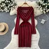 Vestido de Manga Larga de Punto Estilo Tweed de Gama Alta con Correa de Lazo de Color Contrastante para Mujer Hebilla Metálica Cintura Adelgazante Falda de Punto