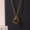 Miduoduo Joias Europeias e Americanas Colar de Coração Assimétrico Vazado Feminino Simples Estilo Ins Aço Inoxidável Ouro Real 18K Corrente para Clavícula