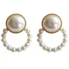 Moda Superventas Nuevo de Moda Celebridad de Internet Temperamento Retro Diseño con Sentido Pendientes de Botón Estilo Francés Elegante Pequeños Pendientes Estilo Chanel para Mujer Oro