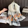 Bufanda Nueva de Imitación Seda con Perlas para Primavera y Otoño para Mujer Elegante y Versátil Bordada Flor de Begonia Bufanda Larga Verano Protector Solar Bufanda de Gasa