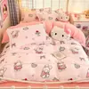 Conjunto de Roupa de Cama de Lã de Leite Espessa de Inverno Classe A Conjunto de Quatro Peças Conjunto de Capa de Edredom de Flanela com Pelúcia Adicional Outono e Inverno Conjunto de Três Peças Embalagem em Caixa de Presente