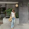 Toma real: Camiseta rosa súper elegante con cuello en V y manga corta para mujer, nuevo modelo de principios de otoño de 2026, top sofisticado de estilo francés ajustado