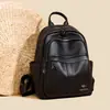 Mochila feminina transfronteiriça nova de couro PU macio, moderna e minimalista, adequada para o trabalho, uso casual e viagens; uma bolsa pequena versátil para mulheres