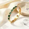Pulsera de verano con incrustación geométrica de circonita colorida, joyería brillante para mujer, versátil y elegante, pulsera de broche, finamente pulida, alta calidad