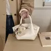 Nova Bolsa de Mão Estilo Coreano de Nicho para Mulheres Primavera 2026, Bolsa Cesta Versátil de Couro Macio, Bolsa Transversal de Alta Qualidade para o Dia a Dia