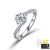 Anillo de Plata de Ley S925 con Brazo Retorcido de Cuatro Garras y Moissanita para Mujer Piedra Redonda Acentos Laterales Incrustados Anillo de Compromiso Joyería Fuente de Fábrica