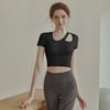 Roupa de Yoga de Manga Curta para Fitness Top Roupa Íntima Esportiva de Alta Qualidade Feminina À Prova de Choque de Manga Curta Secagem Rápida Roupa Justa com Bojo para Mulheres