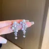 Brincos Geométricos Pérola Diamante Super Flash Agulha de Prata Luxo Leve Elegante Elegante Elegante Brincos Estilo Tribunal Retrô Francês Brincos para Mulheres
