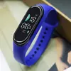 Nuevo reloj electrónico para estudiantes nuevo color caramelo mi 9LED pulsera reloj táctil impermeable niños reloj personalizado venta al por mayor