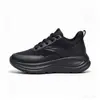Zapatillas de running para hombre 2026 modelo nuevo de otoño, zapatos transpirables de malla para hombre, cómodos para exteriores, modernos, de suela blanda, versátiles para hombre