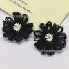 Flores de Ganchillo Hechas a Mano, Accesorios de Flores de Hilo DIY, Flores de Hilo Hechas a Mano con Ganchillo de Mohair, Aretes de Flores de Ganchillo Hechos a Mano