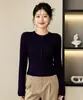 Camiseta base de cuello semiabierto para mujer, nuevo estilo coreano, diseño otoño/invierno, versátil y elegante, top ajustado de manga larga cepillada otoño/invierno